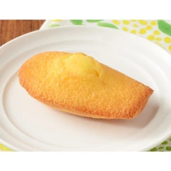 로손 레몬향이 나는 촉촉한 마들렌 1개입